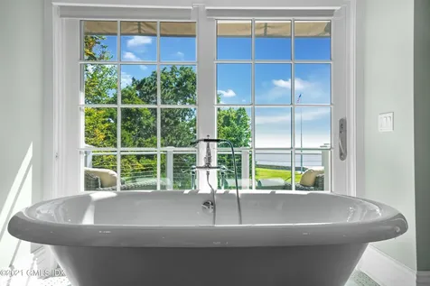 20 Ballwood Road Old Greenwich CT 06870
