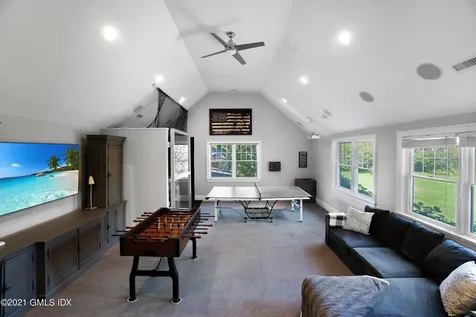 20 Ballwood Road Old Greenwich CT 06870