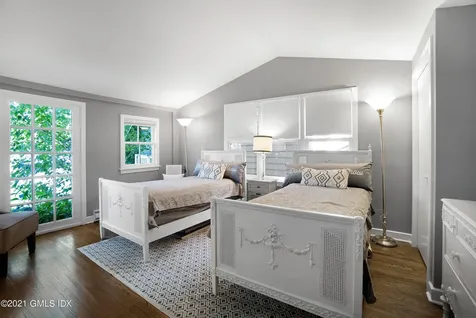 20 Ballwood Road Old Greenwich CT 06870