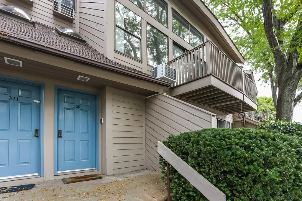 1465 E Putnam Avenue Old Greenwich CT 06870