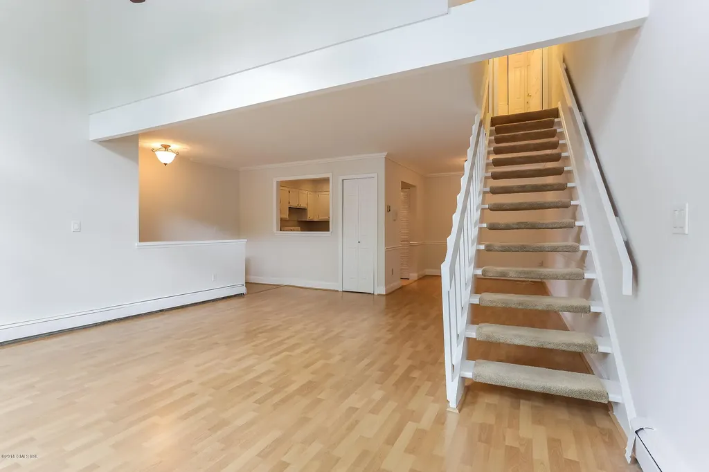 1465 E Putnam Avenue Old Greenwich CT 06870
