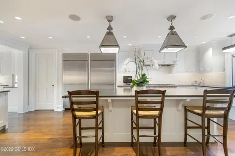 266 Round Hill Road Greenwich CT 06831