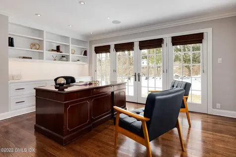 8 Dewart Road Greenwich CT 06830