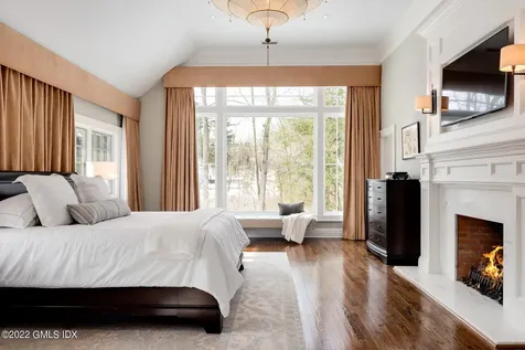 8 Dewart Road Greenwich CT 06830