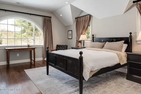 8 Dewart Road Greenwich CT 06830