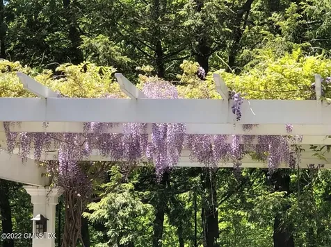 8 Dewart Road Greenwich CT 06830