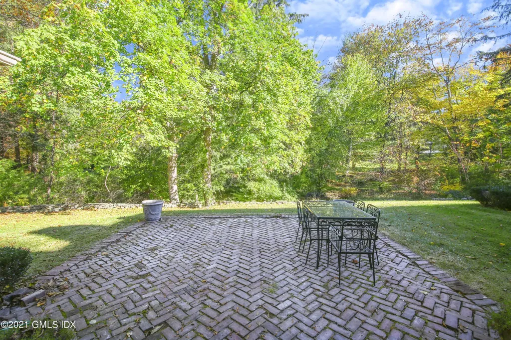 117 Dingletown Road Greenwich CT 06830