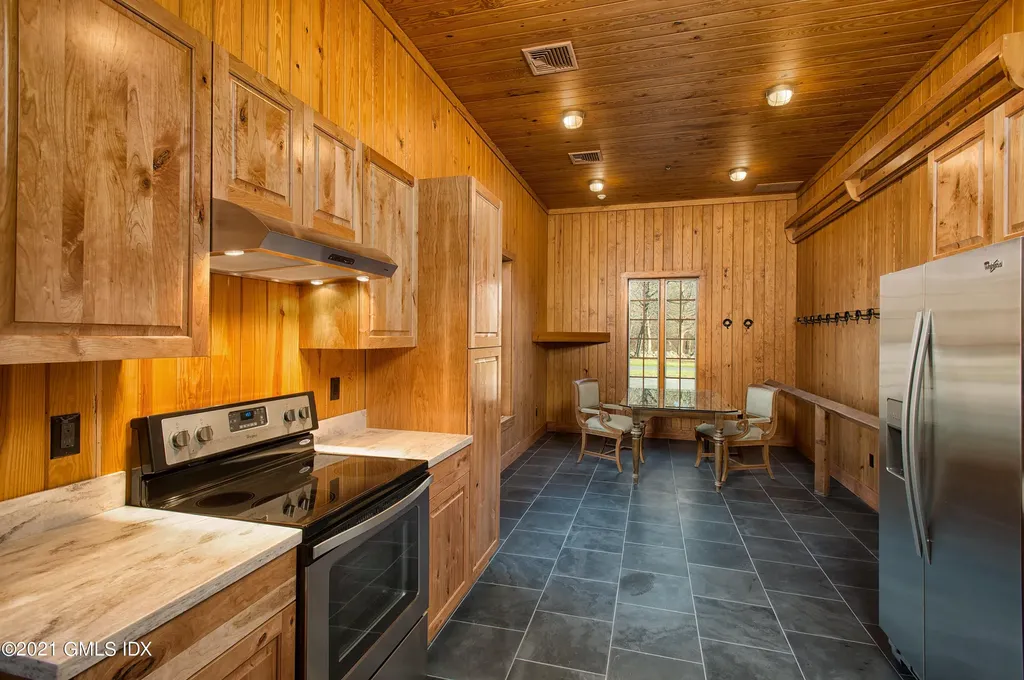160 John Street Greenwich CT 06831