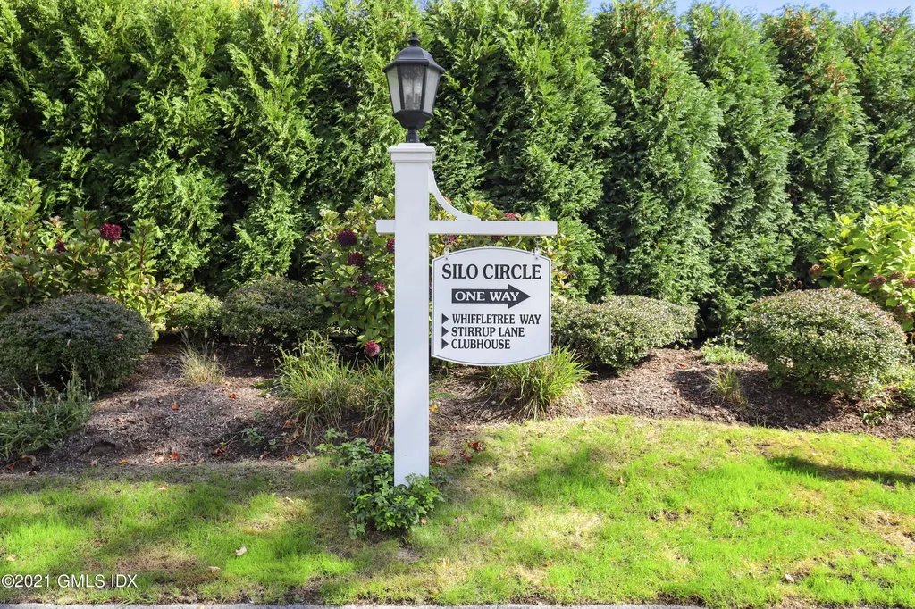 59 Stirrup Lane Riverside CT 06878