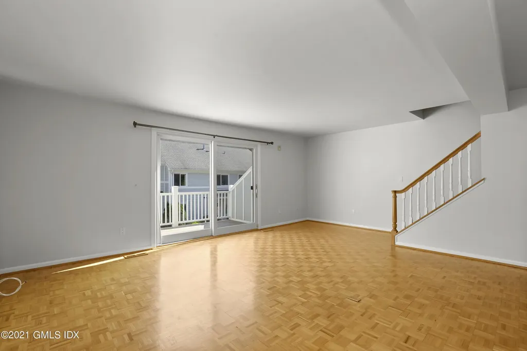 59 Stirrup Lane Riverside CT 06878