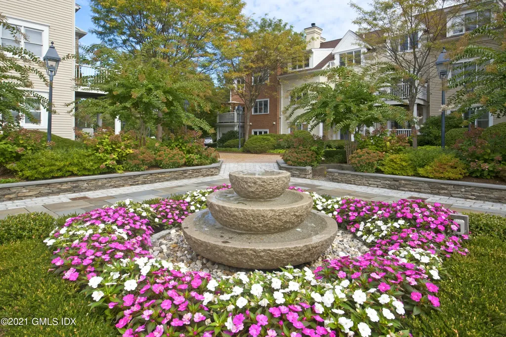 51 Forest Avenue Old Greenwich CT 06870