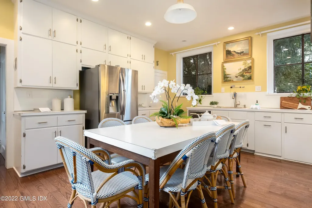 106 Glenville Road Greenwich CT 06831