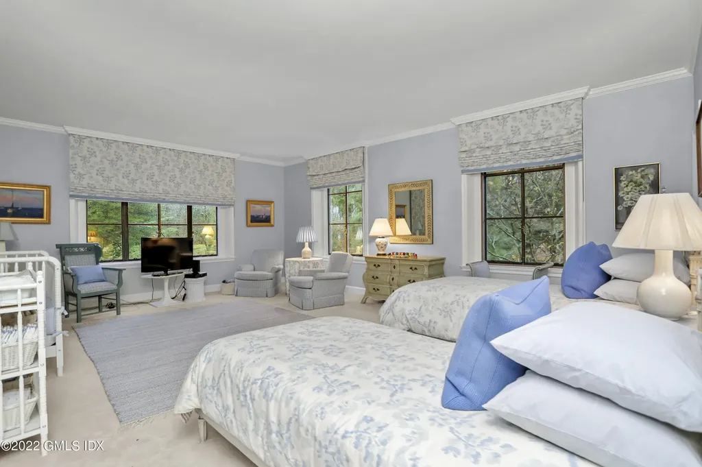 106 Glenville Road Greenwich CT 06831