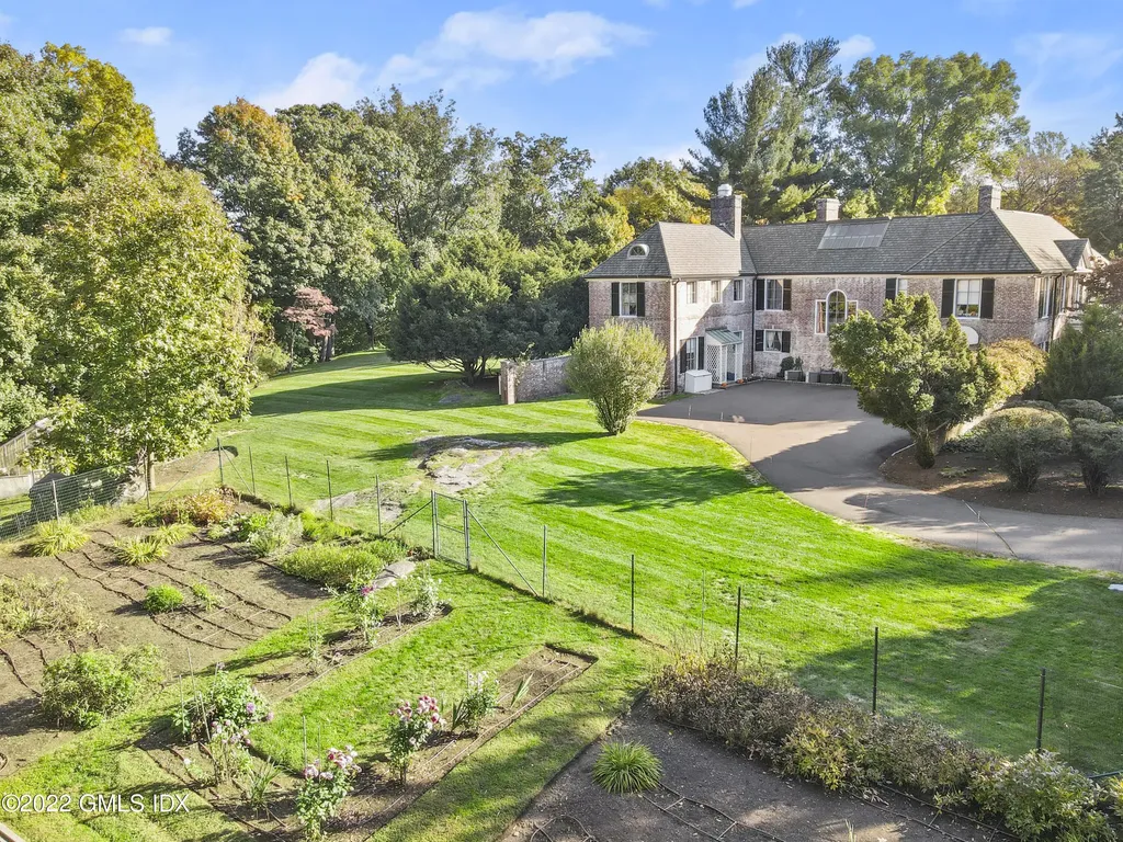 106 Glenville Road Greenwich CT 06831