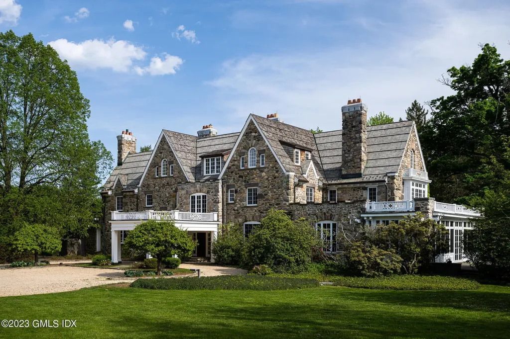 15 Upper Cross Road Greenwich CT 06831