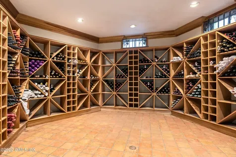 25 Mountain Wood Drive Greenwich CT 06831