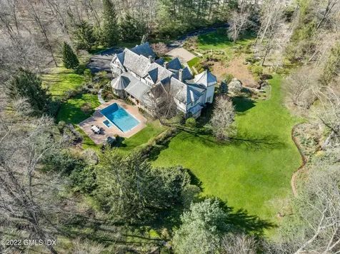 25 Mountain Wood Drive Greenwich CT 06831