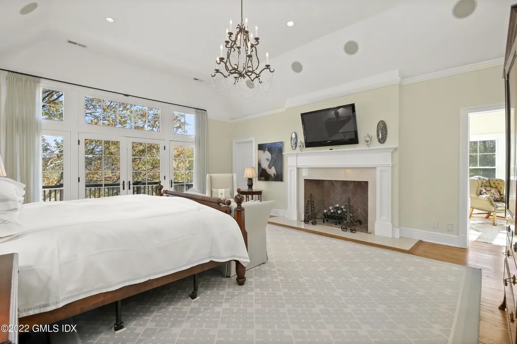 23 Carrington Drive Greenwich CT 06831