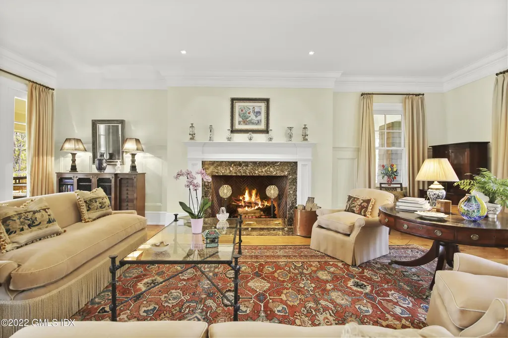 23 Carrington Drive Greenwich CT 06831