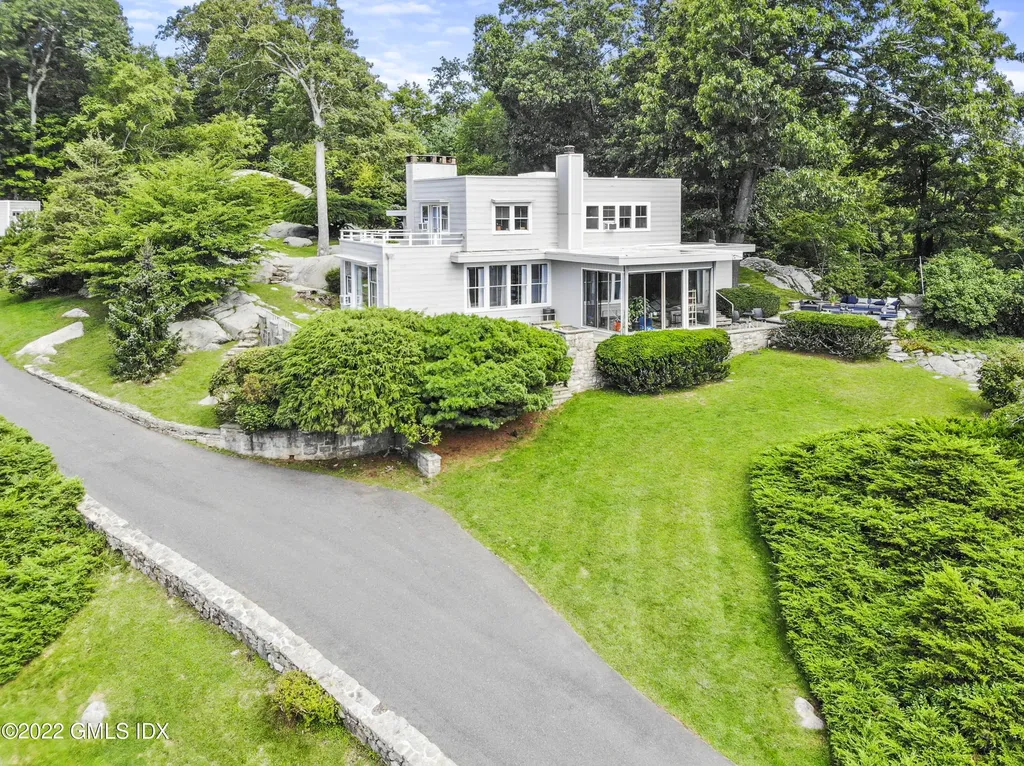 23 Carrington Drive Greenwich CT 06831