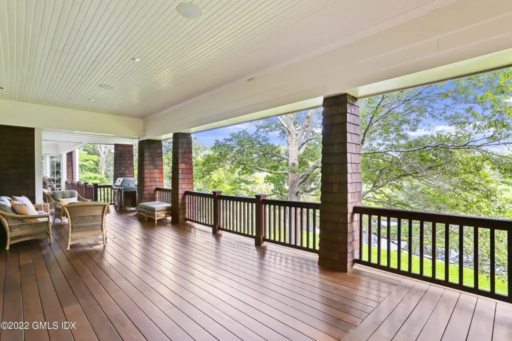 23 Carrington Drive Greenwich CT 06831