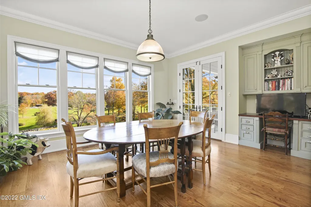 23 Carrington Drive Greenwich CT 06831