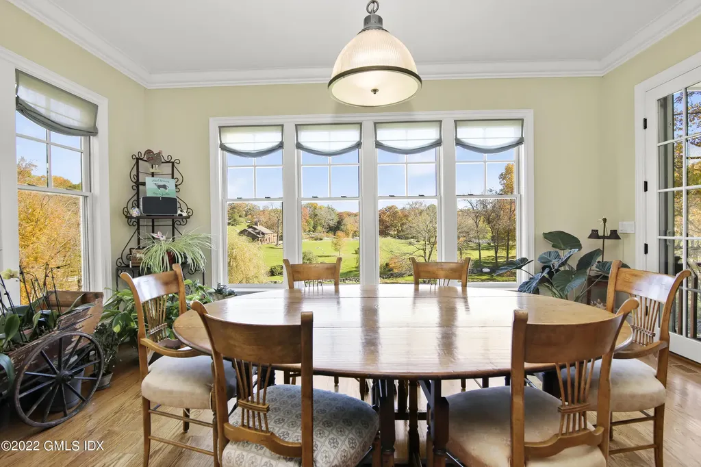 23 Carrington Drive Greenwich CT 06831