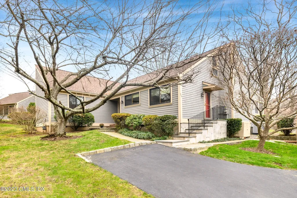304 W Lyon Farm Drive Greenwich CT 06831