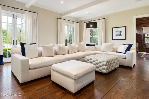 99 Richmond Hill Road Greenwich CT 06831