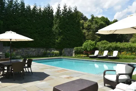 29 Field Point Drive Greenwich CT 06830