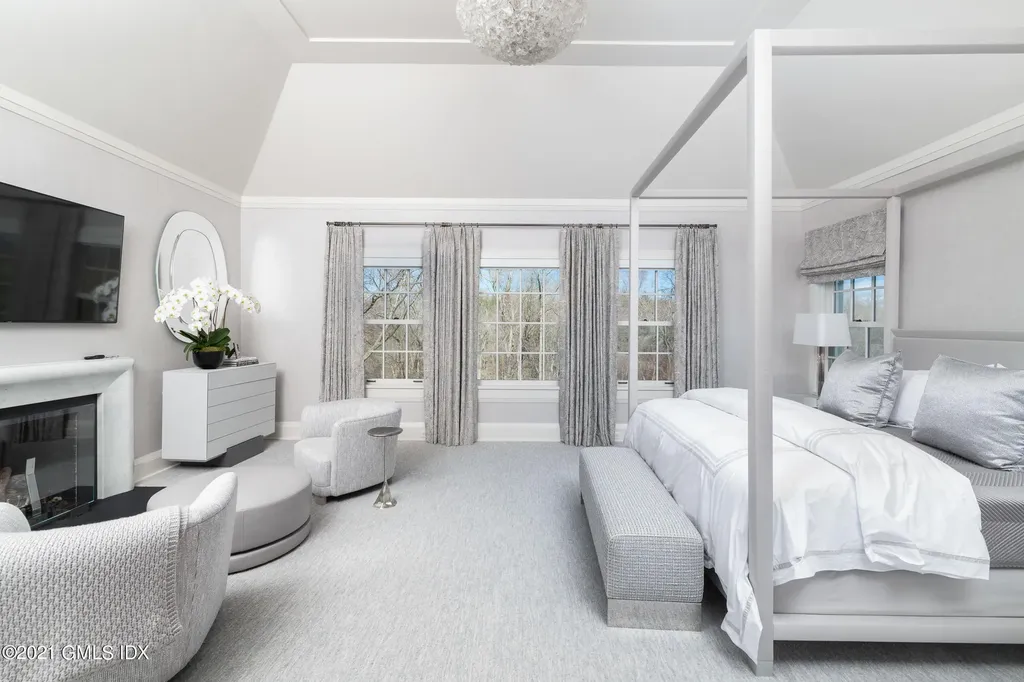 425 N Maple Avenue Greenwich CT 06830