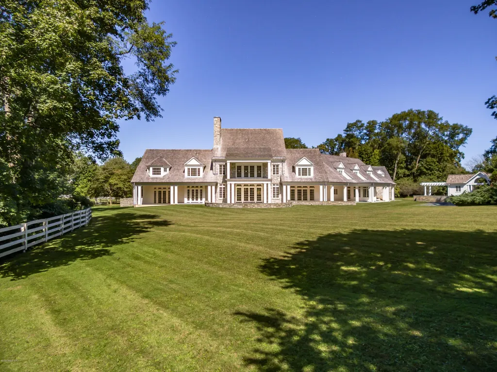 11 Hurlingham Drive Greenwich CT 06831