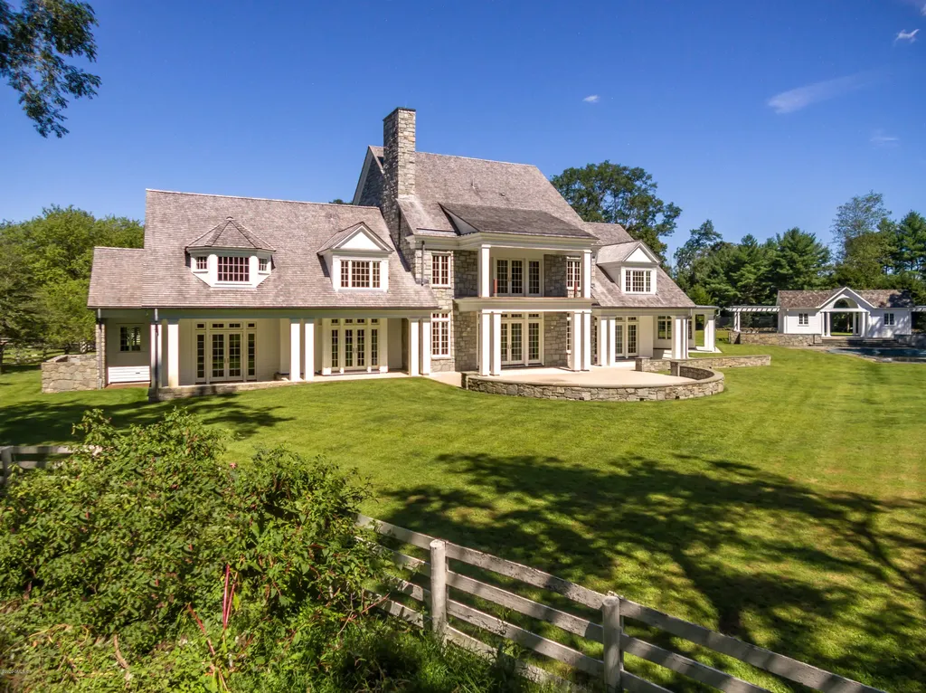 11 Hurlingham Drive Greenwich CT 06831