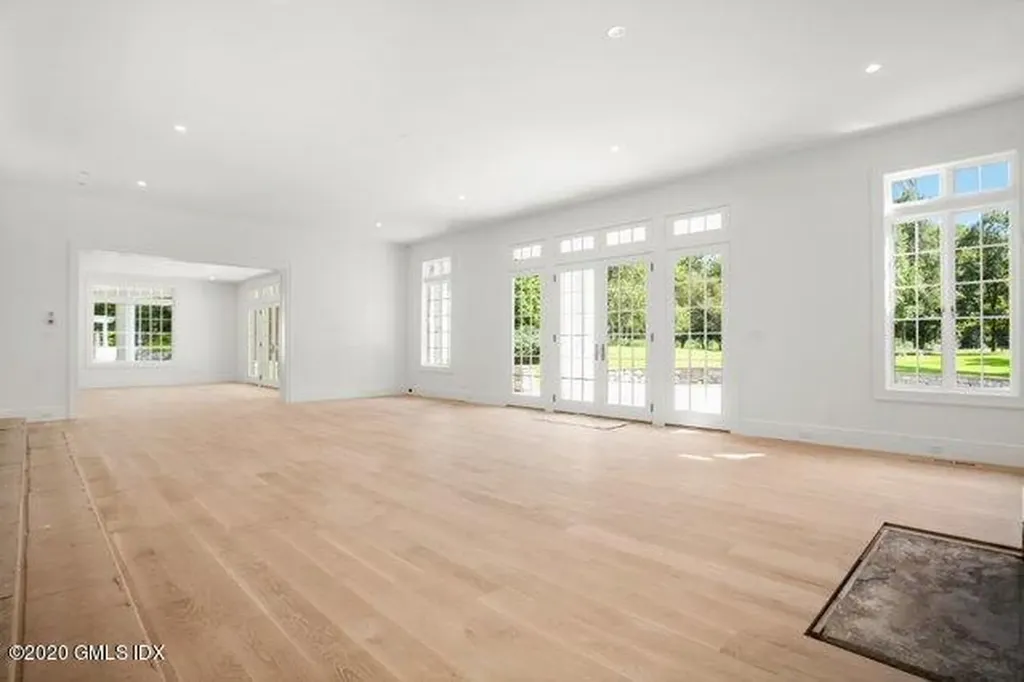 11 Hurlingham Drive Greenwich CT 06831