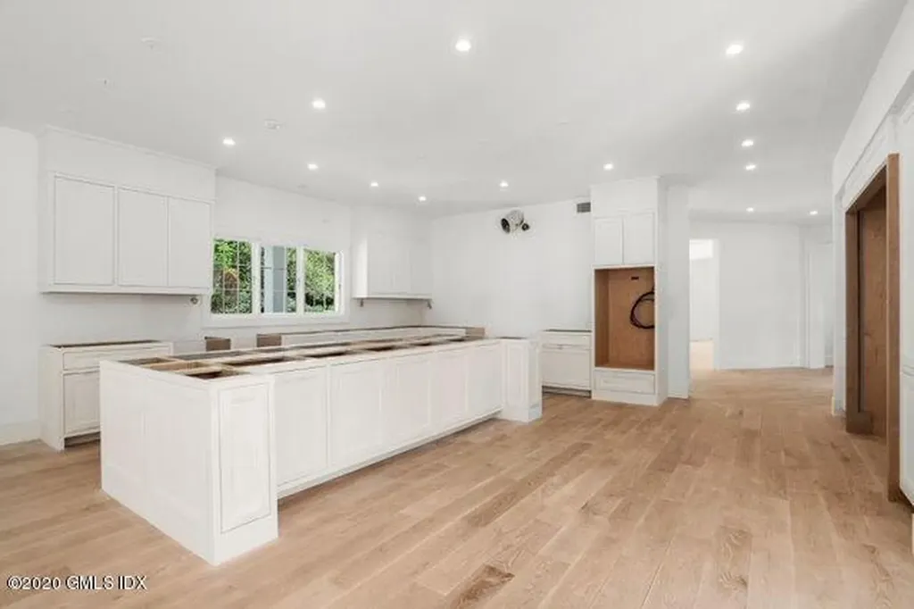 11 Hurlingham Drive Greenwich CT 06831