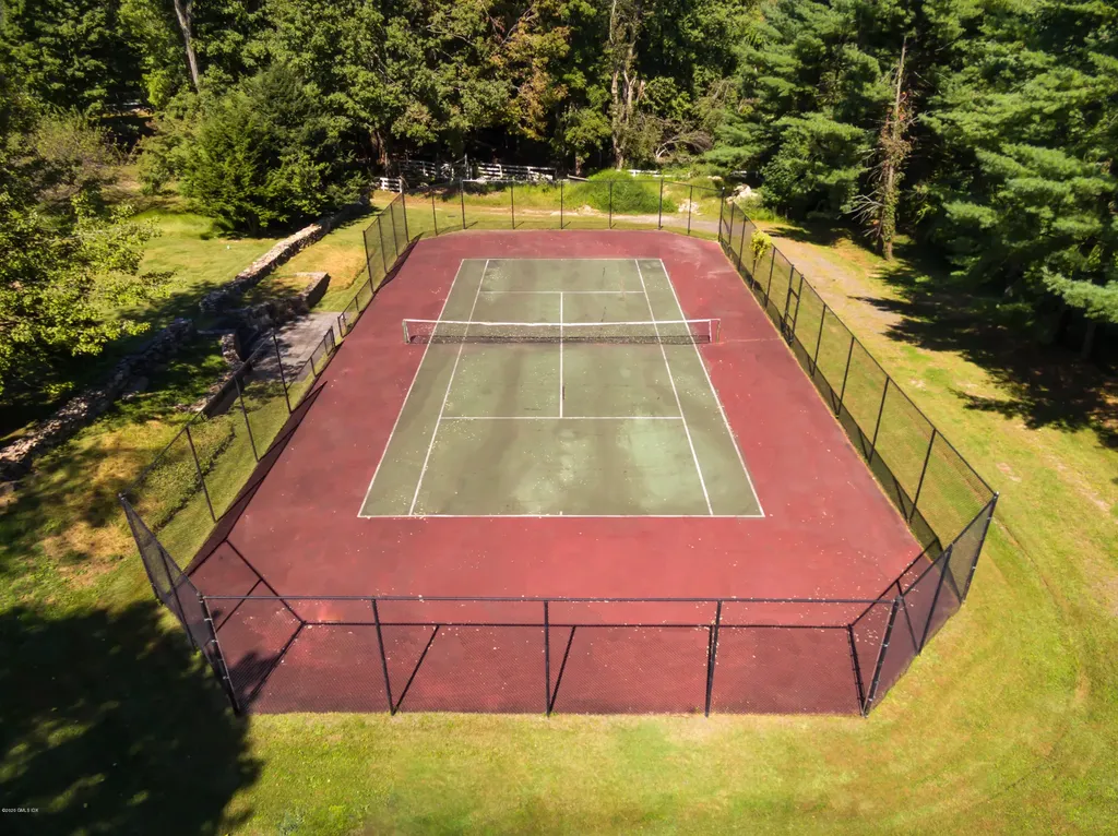 11 Hurlingham Drive Greenwich CT 06831