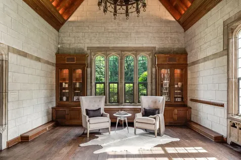 15 Reynwood Manor Greenwich CT 06831