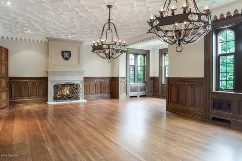 15 Reynwood Manor Greenwich CT 06831