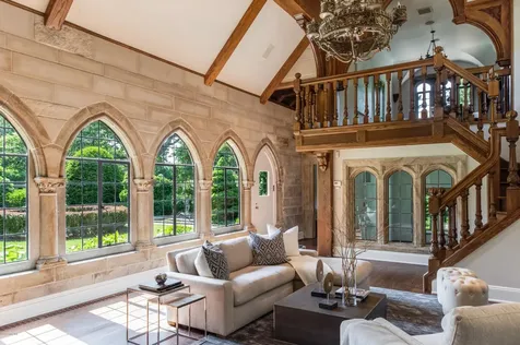 15 Reynwood Manor Greenwich CT 06831
