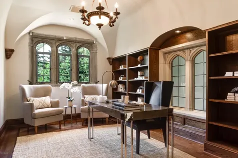 15 Reynwood Manor Greenwich CT 06831