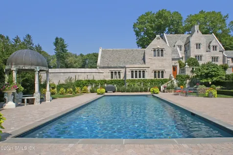 15 Reynwood Manor Greenwich CT 06831