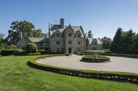 15 Reynwood Manor Greenwich CT 06831