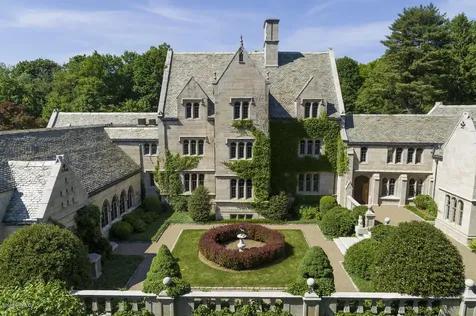 15 Reynwood Manor Greenwich CT 06831