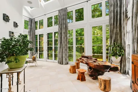 857 Lake Avenue Greenwich CT 06831