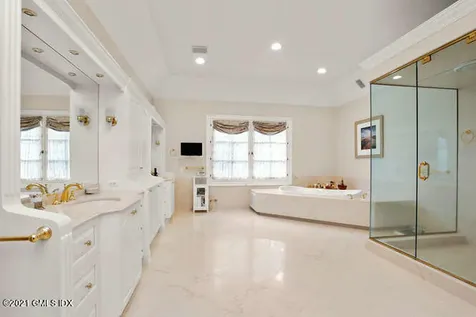 857 Lake Avenue Greenwich CT 06831