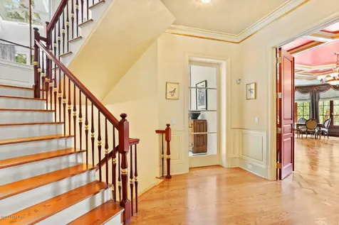 857 Lake Avenue Greenwich CT 06831