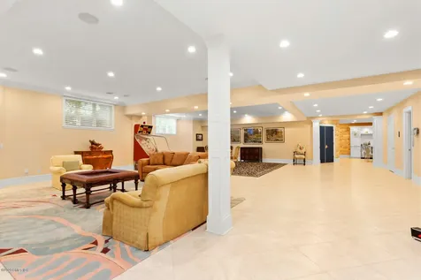 857 Lake Avenue Greenwich CT 06831
