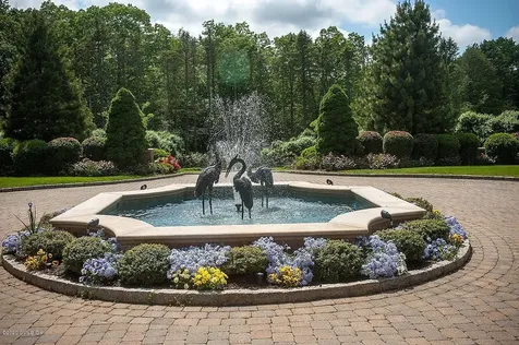 857 Lake Avenue Greenwich CT 06831