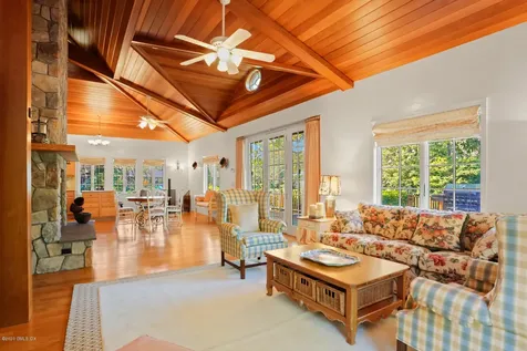 857 Lake Avenue Greenwich CT 06831