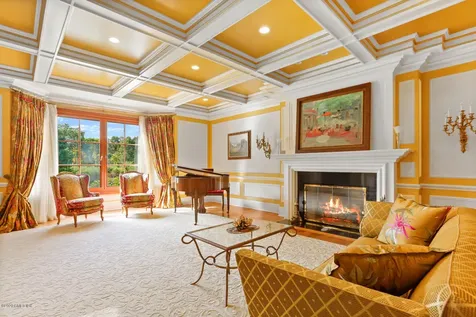 857 Lake Avenue Greenwich CT 06831